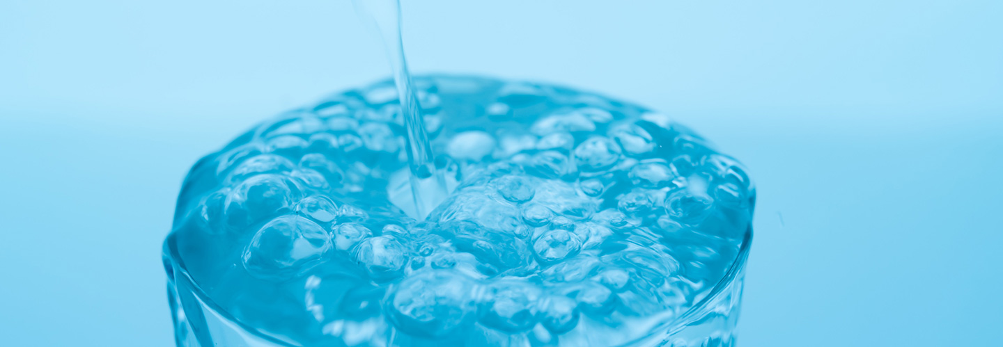 超軟水はどんな水？硬水・軟水との違いやメリット、活用法を解説！