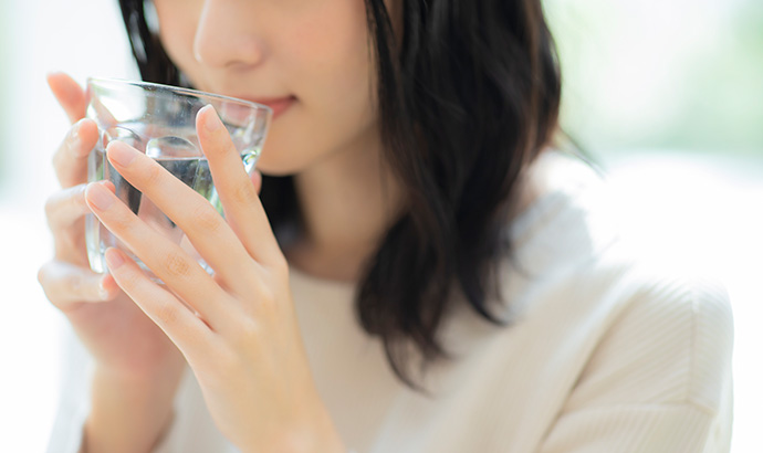 水を日常的に飲む習慣をつけよう