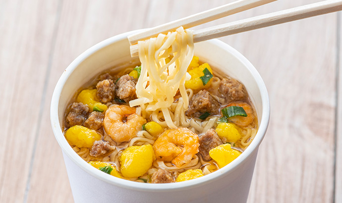 「カップラーメン」に最適な水の温度