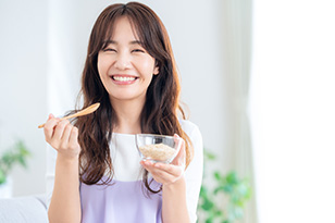 オートミールの米化に最適な水の量とは?うまくいかない要因も解説