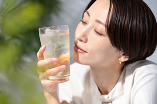 醸造酒、蒸留酒、混成酒の違いとは?製造方法や味はどう変わる?