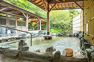 銭湯や温泉に違いはあるの?スーパー銭湯やスパについても解説